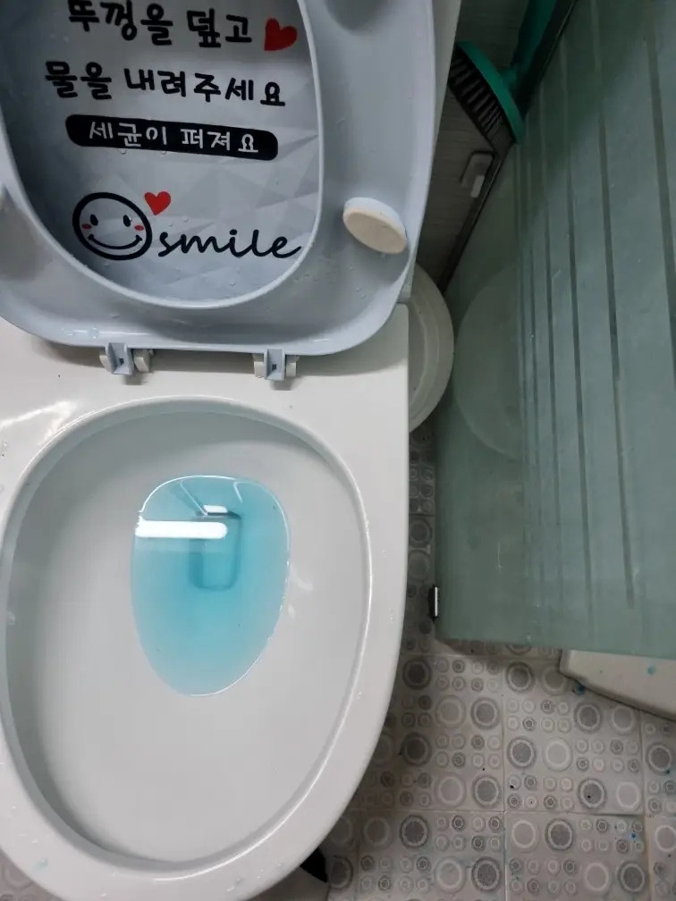 변기막힘 뚫음 5